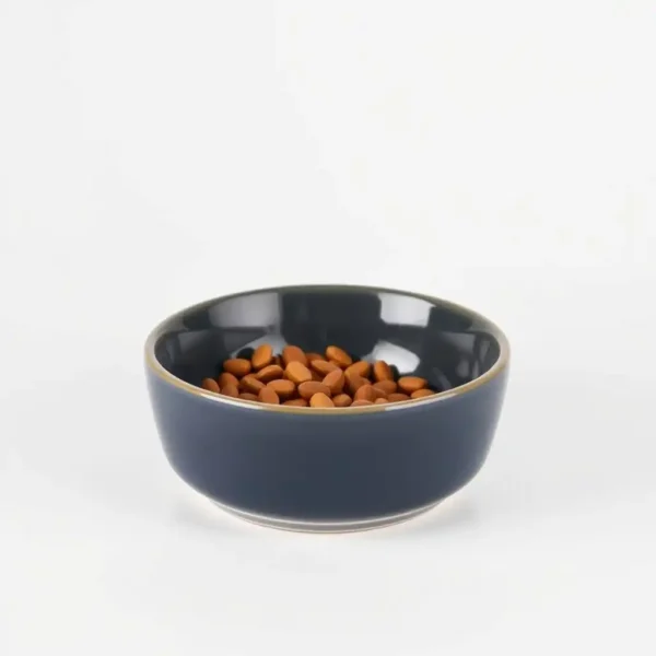 NimbleNest Ceramic Food Bowl 600ml, professional studio product photo on a white background.